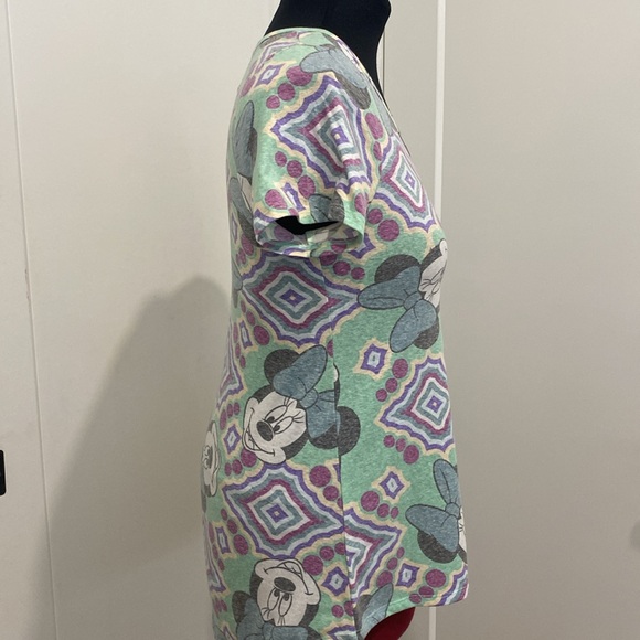 NWT Disneys Minnie Mouse Print , Scoop neck Short Sleeve T |Size Small - Picture 5 of 8